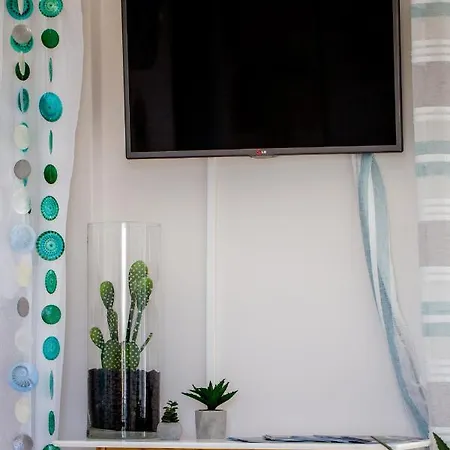 Getaway - Cozy And Quiet Nest Apartamento Loutráki